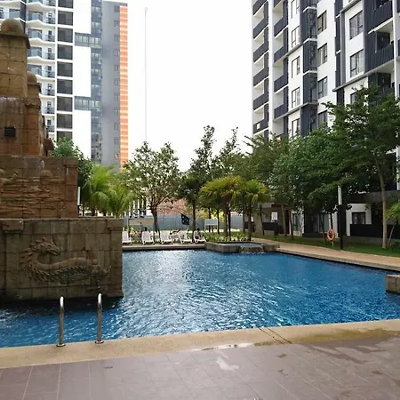 Cozy Swiss Garden Beach Resort Residence Kampung Sungai Karang Exterior photo