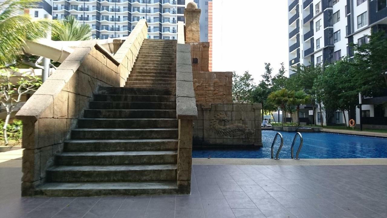 Cozy Swiss Garden * Kampung Sungai Karang